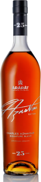 Акція на Бренди Аrarat Charles Aznavour Signature Blend 25 уо 0.75 л 40% (STA4850001005032) від Stylus