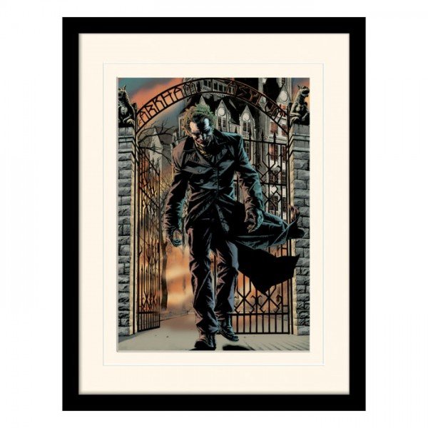 Акція на Постер в раме Pyramid International Batman The Joker Released 30x40 см (MP11598P-PL) від Stylus
