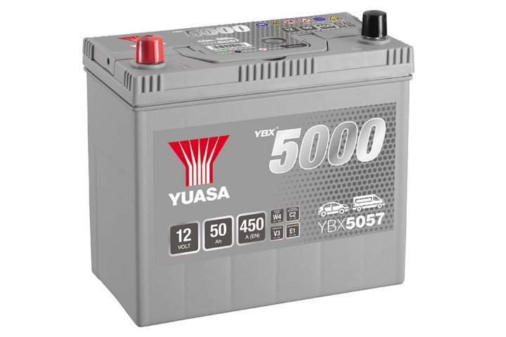 Акція на Автомобільний акумулятор Yuasa 6СТ-50 Аз Silver High Perfomance (YBX5057) від Y.UA