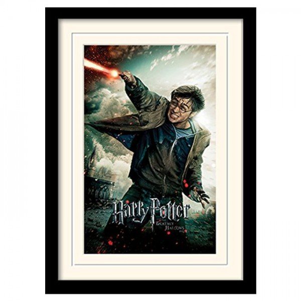 Акція на Постер в раме Pyramid International Harry Potter Deathly Hallows Part 2 - Wand 30x40 см (MP11084P-PL) від Stylus