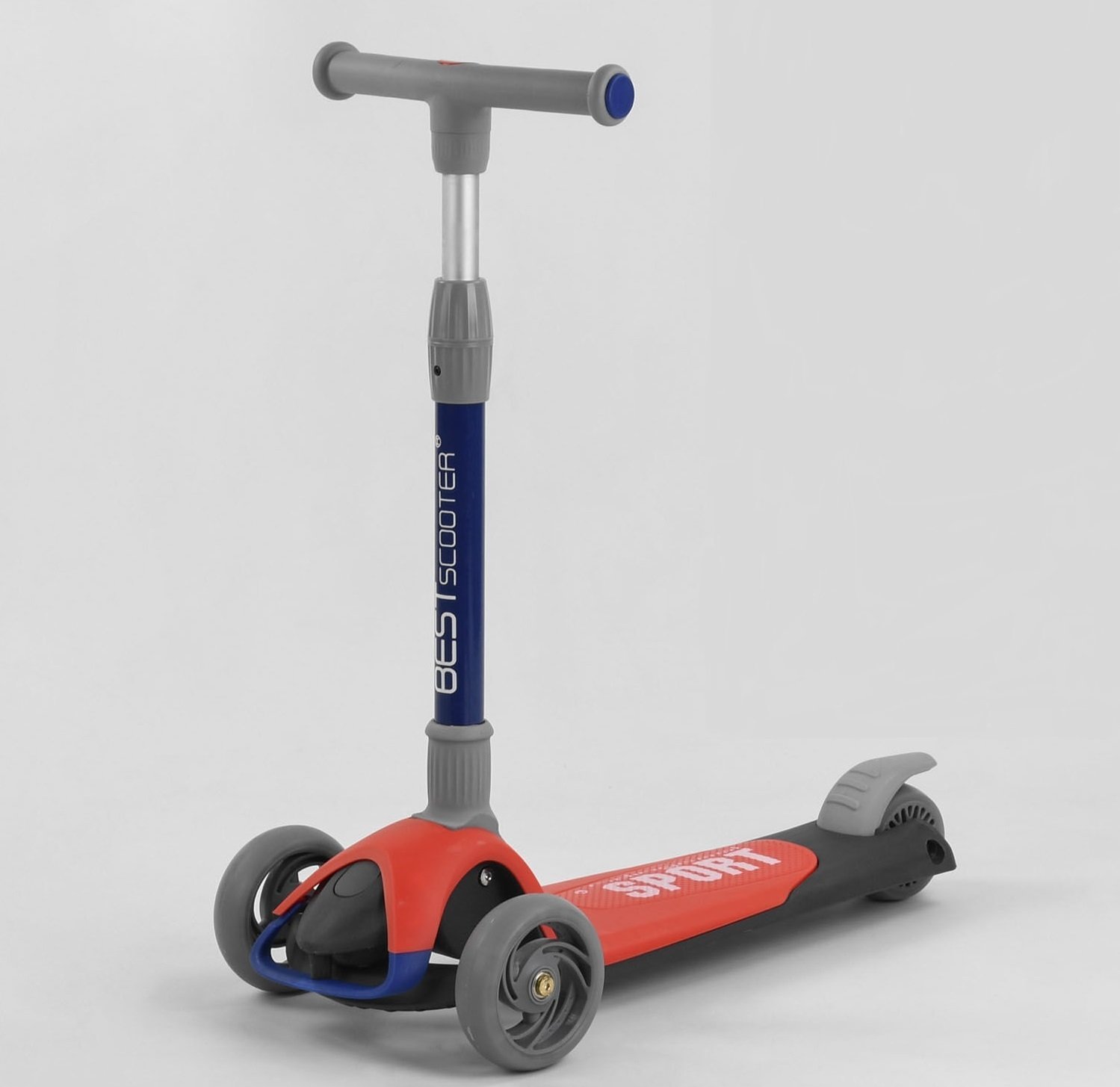 

Самокат трехколесный Best Scooter складной алюминиевый руль, 3 колеса Pu со светом Black/Red (102031)