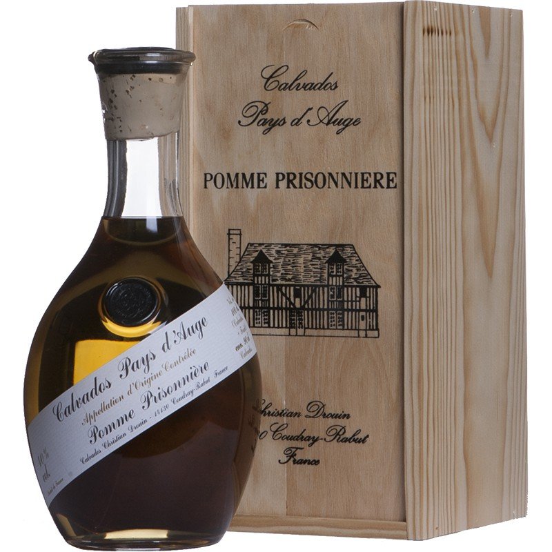 Акція на Кальвадос Calvados Pomme Prisonniere Pays d'Auge, wooden box (0,9 л) 40% (BW10253) від Stylus