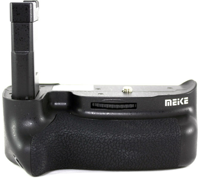 Акція на Meike Nikon D5500 (DV00BG0052) від Stylus