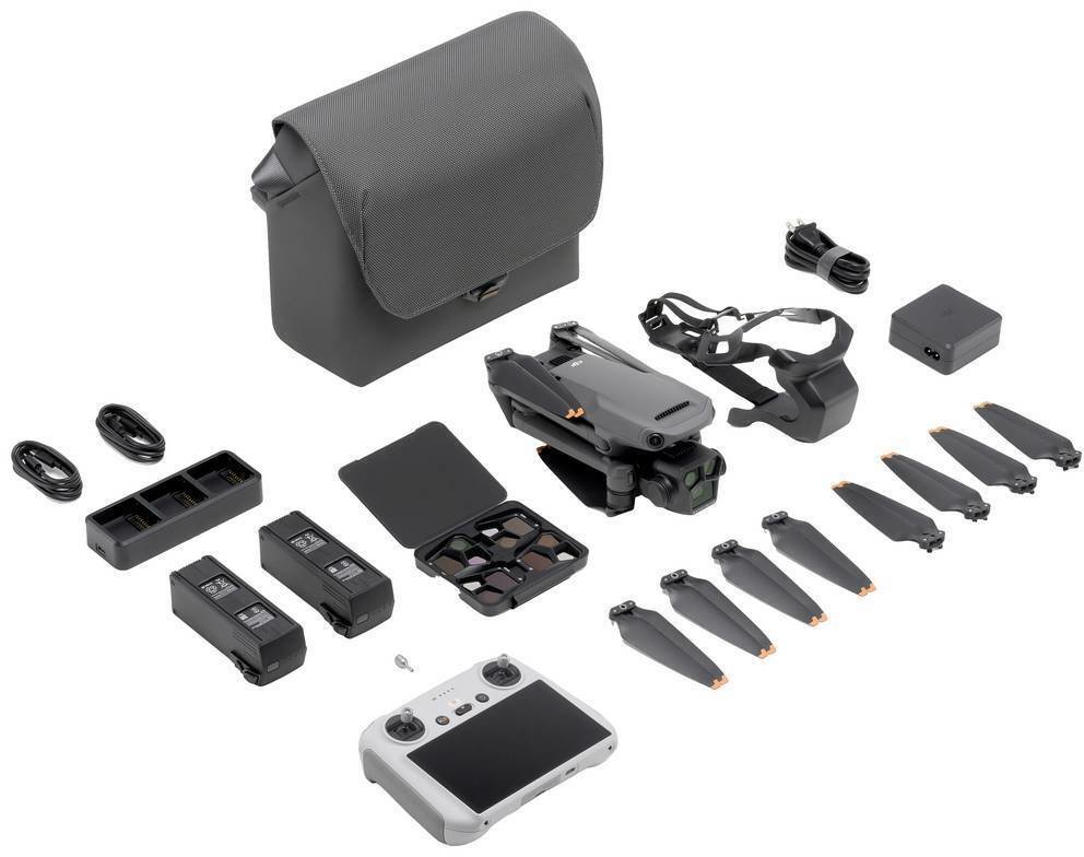 

Dji Mavic 3 Pro Fly More Combo with Dji Rc (CP.MA.00000660.01)