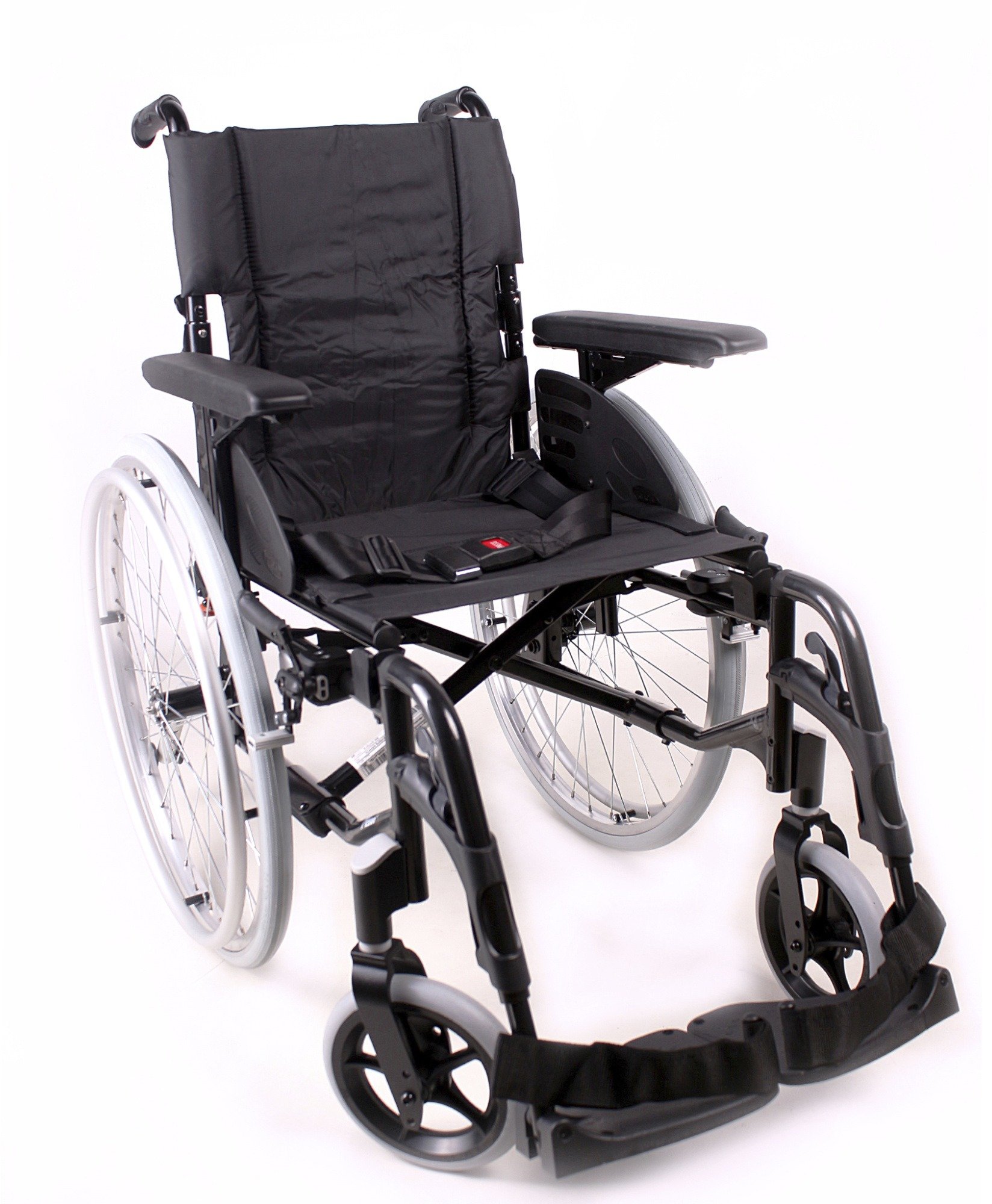 

Крісло-коляска Invacare Action 2 Recliner 38.0 см (2000444020228)