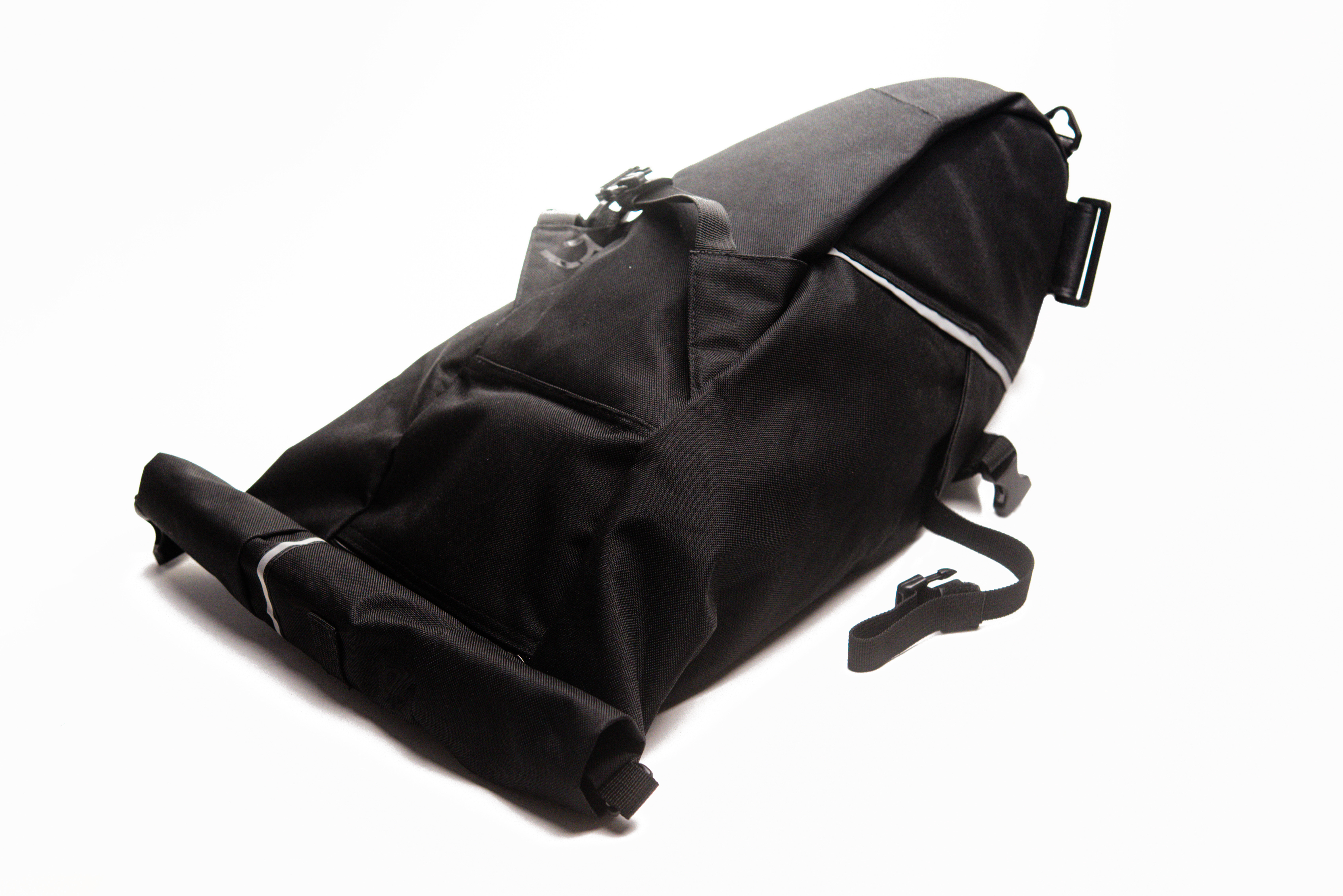 

Сумка підсідельна Green Cycle Tail bag Black 18 літрів (BIB-23-23)