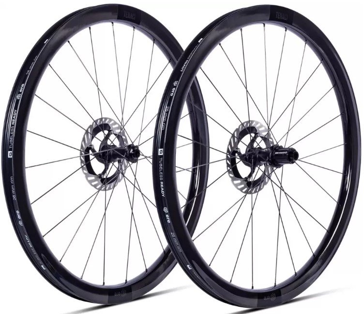 

Колесо переднее + заднее 28 Ere Tenaci GA40 CARBON, Gravel, 100x12/142x12, CL, HG11, tubeless, черный глянец (WH-58-96)