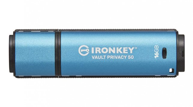 Акція на Kingston 128GB IronKey Vault Privacy 50 Usb 3.2 Blue (IKVP50/128GB) від Stylus