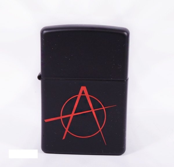 

Запальничка Zippo 218 Black Matte Anarchy (20842)